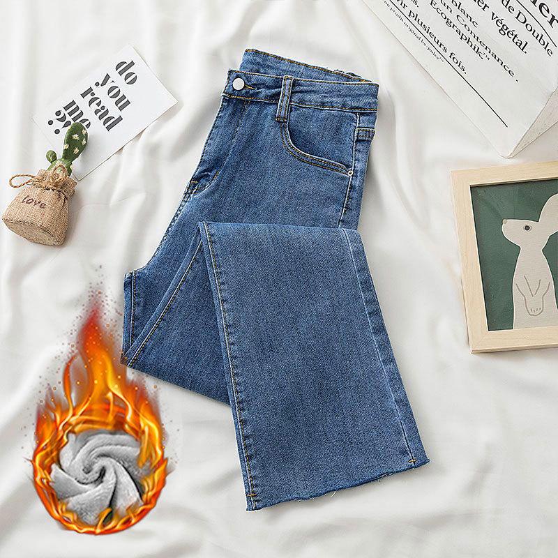 High-Waisted Velvet Cigarette Pants for Women: Slim, Elastic, and Loose-Fitting Jeans with Raw Edge for Autumn and Winter.