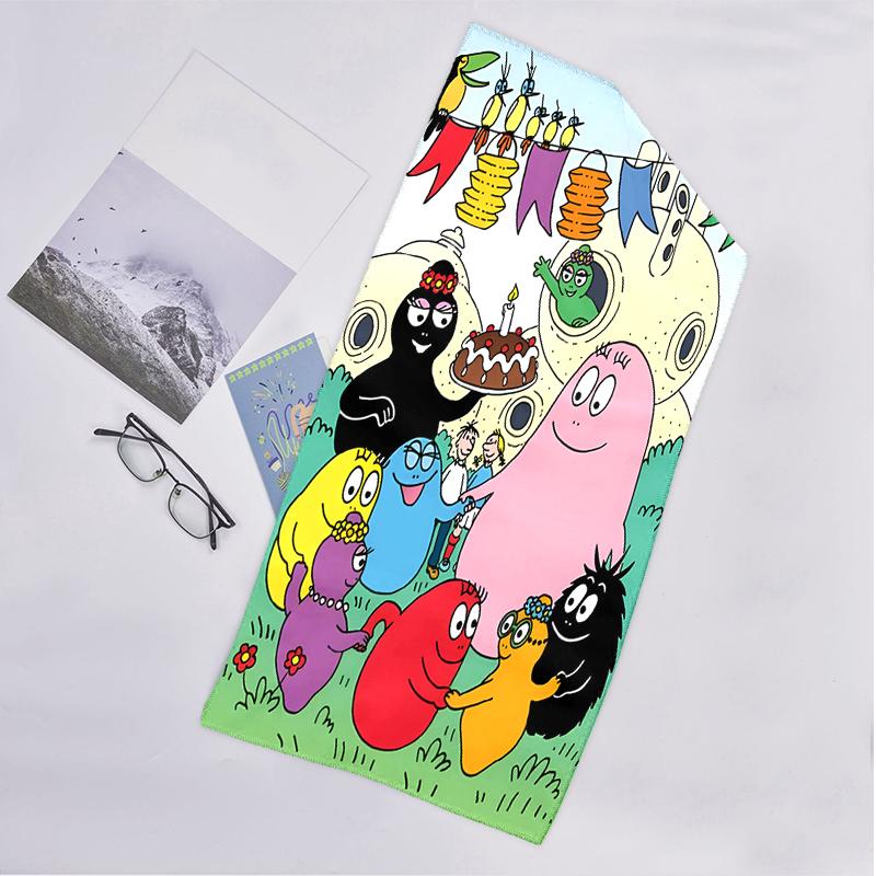 Barbapapa Fashion Beach Towel: Ideal for Summer Adventures Soft, absorbent and quick drying suitable for swimming and bathing