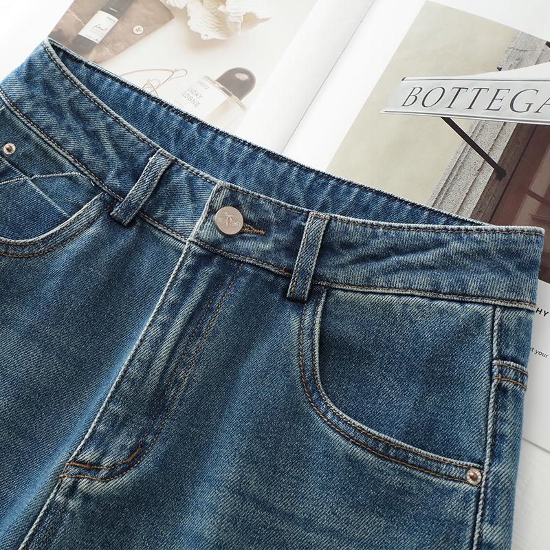 Женские джинсы с высокой талией, в стиле ретро, зауженные - Весна/Осень 2025. Брюки широкие от бедра для фигуры типа "груша".