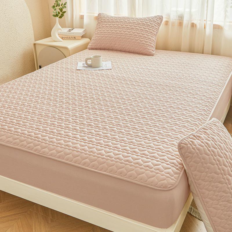 Soybean Cotton Waterproof Bed Sheet - Love Style, Mattress Protector Compatible with Simmons.