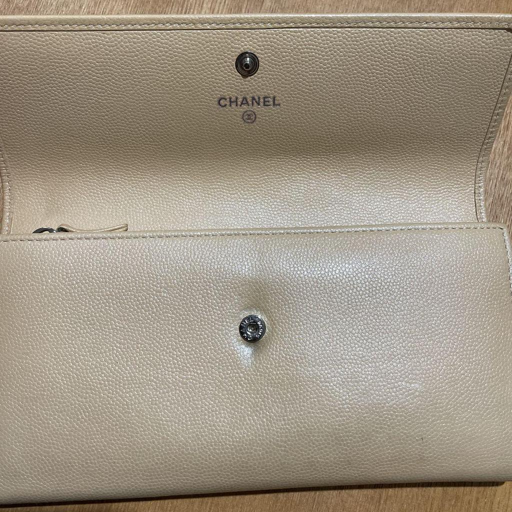 Б/у Chanel Цвет жемчужно-бежевый Оригинальный продукт