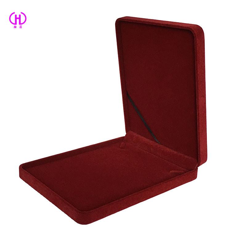 Подарочная коробка для ожерелья из фланели в европейском стиле для длинных ювелирных изделий из жемчуга