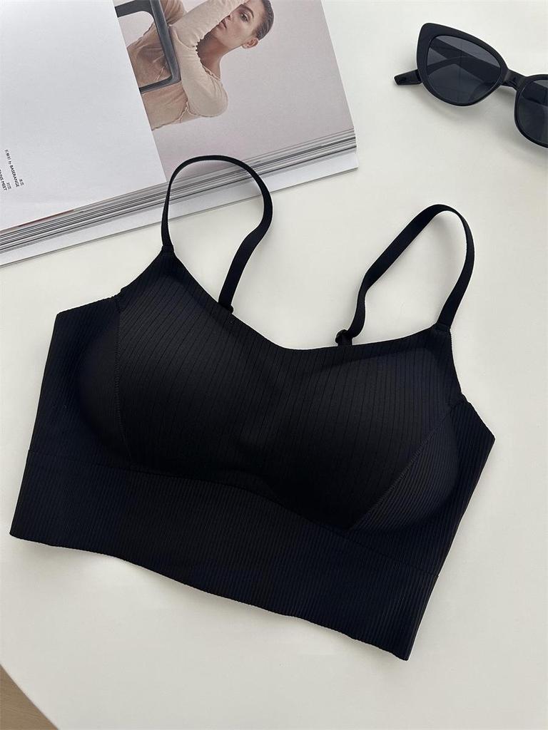 Высокий эластичный бесшовный бюстгальтер: Легкий, без косточек, удобный для занятий спортом или ношения верхней одежды