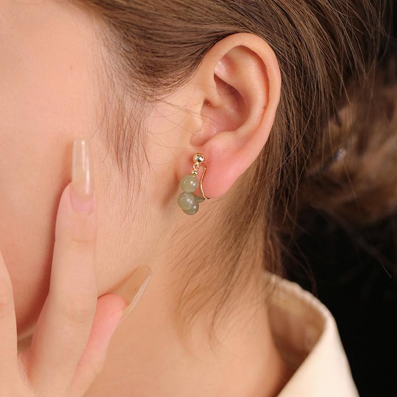 Four Hetian Jade Ear Clips Without Ear Holes, Retro Chinese Style Elegant Lady U-Shaped Hetian Jasper Round Bead Ear Bone Clips