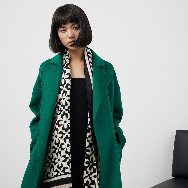 Imitation Cashmere Flower Scarf Women'S Winter Korean Version Dongdaemun Shawl Versatile Cute Thickened Scarf Tide