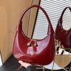 2025 New Handheld Crescent Bag Women's Fashion Patent Leather Underarm Bag Casual Simple Commuter Shoulder Crossbody Women's Bag