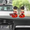 Автомобильное украшение на солнечной энергии Пожарный трясущаяся кукла Рождественские детские подарки Статуэтка с качающейся головой Украшение для рабочего стола
