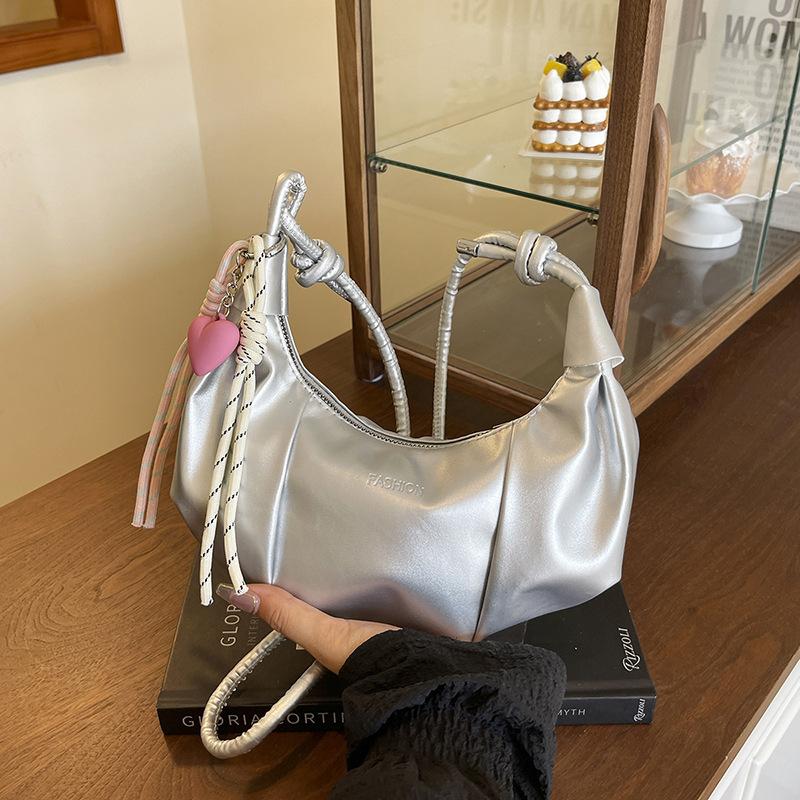 2025 лето новый нишевый дизайн тренд простой однотонный сумка-рог модная сумка через плечо мессенджер для通勤 для женщин