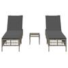 VidaXL Chaises longues lot de 2 avec table gris résine tressée, transat, lit de repos de jardin, meuble d'extérieur, chaise 4002748