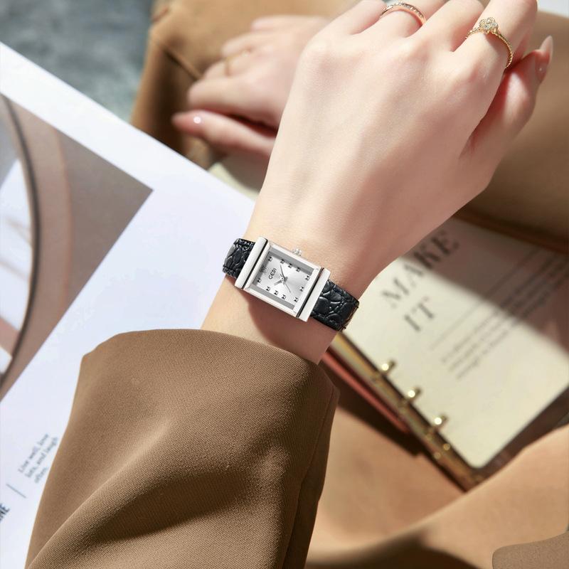 Retro Square Plate Women'S Watch Niche Pebble Pattern Strap Women'S Premium Waterproof Quartz Watch
