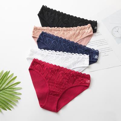 1 шт. Красные хлопковые трусы-треугольники, кружевные, вышитые, хлопковая ластовица, дышащие, белые, с низкой посадкой, розовое кружево, женское нижнее белье