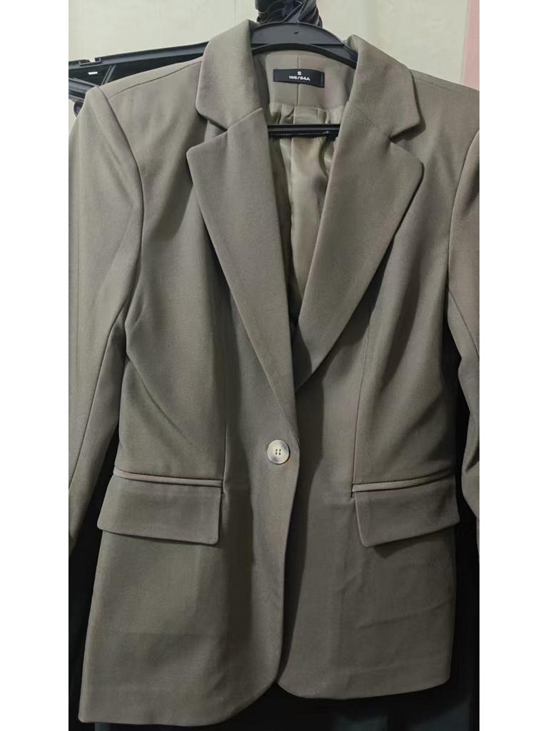 2025 Весна/Осень Женский Приталенный Профессиональный Повседневный Пиджак: Модный, Универсальный, Элегантный.