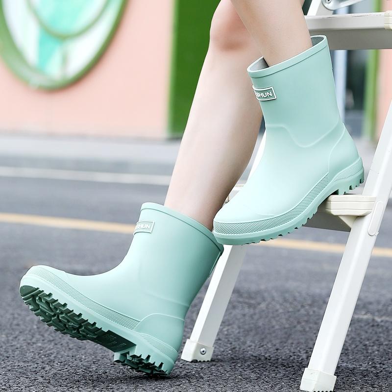 Женские новые модные резиновые сапоги до середины голени, водонепроницаемые нескользящие резиновые туфли с ПВХ-стелькой, круглый носок для кемпинга и пешего туризма на открытом воздухе