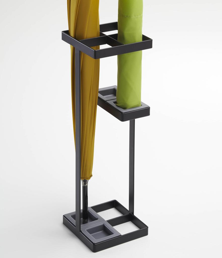 Подставка для зонта Yamazaki Jitsugyo, черная, Ш11 x Г11 x В36 см, тонкая складная башня для хранения зонтов 7640 (Ямадзаки) Прибл.