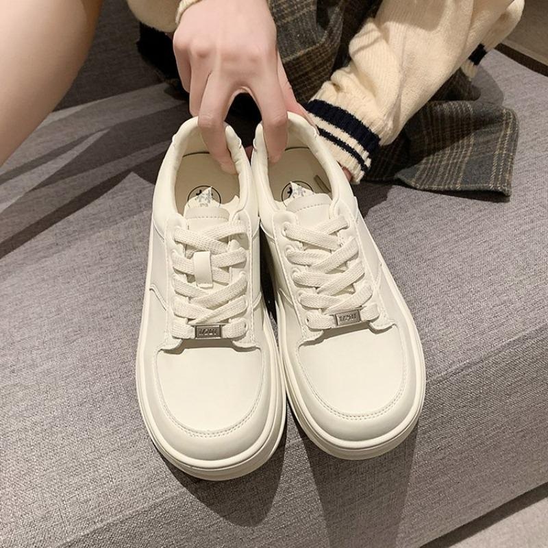 New Leather Women's White Casual Woman Vulcanize Sneakers Breathable Platform Flats Shoes for Woman Designer Shoes