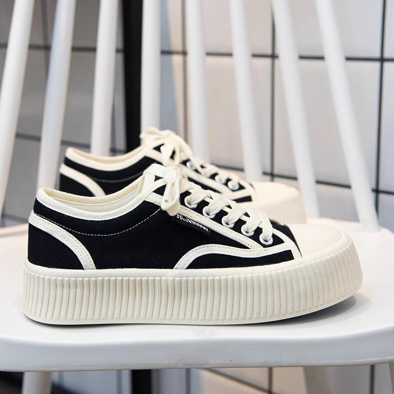 Платформа холщовые туфли-печенье женская обувь весна и лето 2025 новая маффин универсальные спортивные и для отдыха маленькие белые туфли кеды