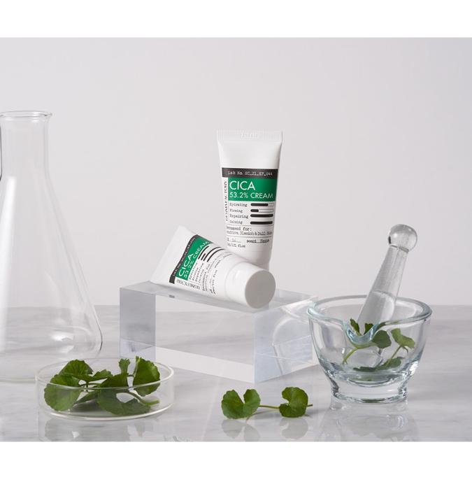 Крем The Derma Factory Cica 53.2% 30 мл – Интенсивное успокоение и восстановление кожи