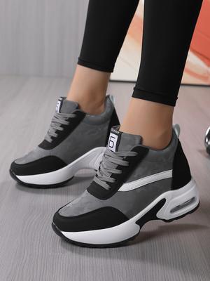 Женские прогулочные кроссовки, высокие туфли на танкетке, туфли на шнуровке, на воздушной подушке, модные кроссовки для девочек с увеличенной внутренней поверхностью, серые