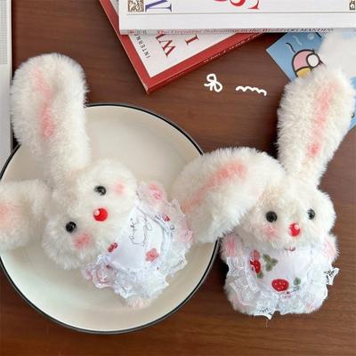 Монетницы, зажимы, брелоки – Брелоки
