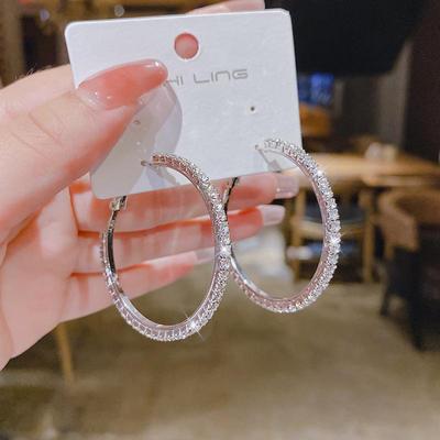 Европейская и американская мода S925 серебряные серьги с круглыми бриллиантами в холодном стиле для женщин