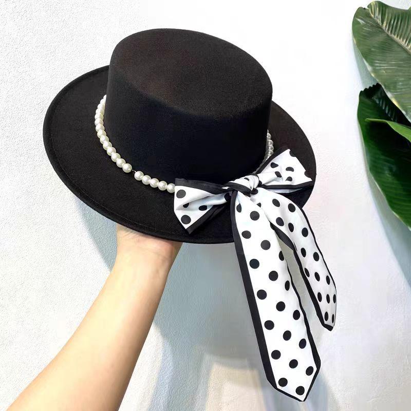 ins French celebrity style pearl ribbon woolen flat top top hat women's elegant temperament black jazz hat self-operated