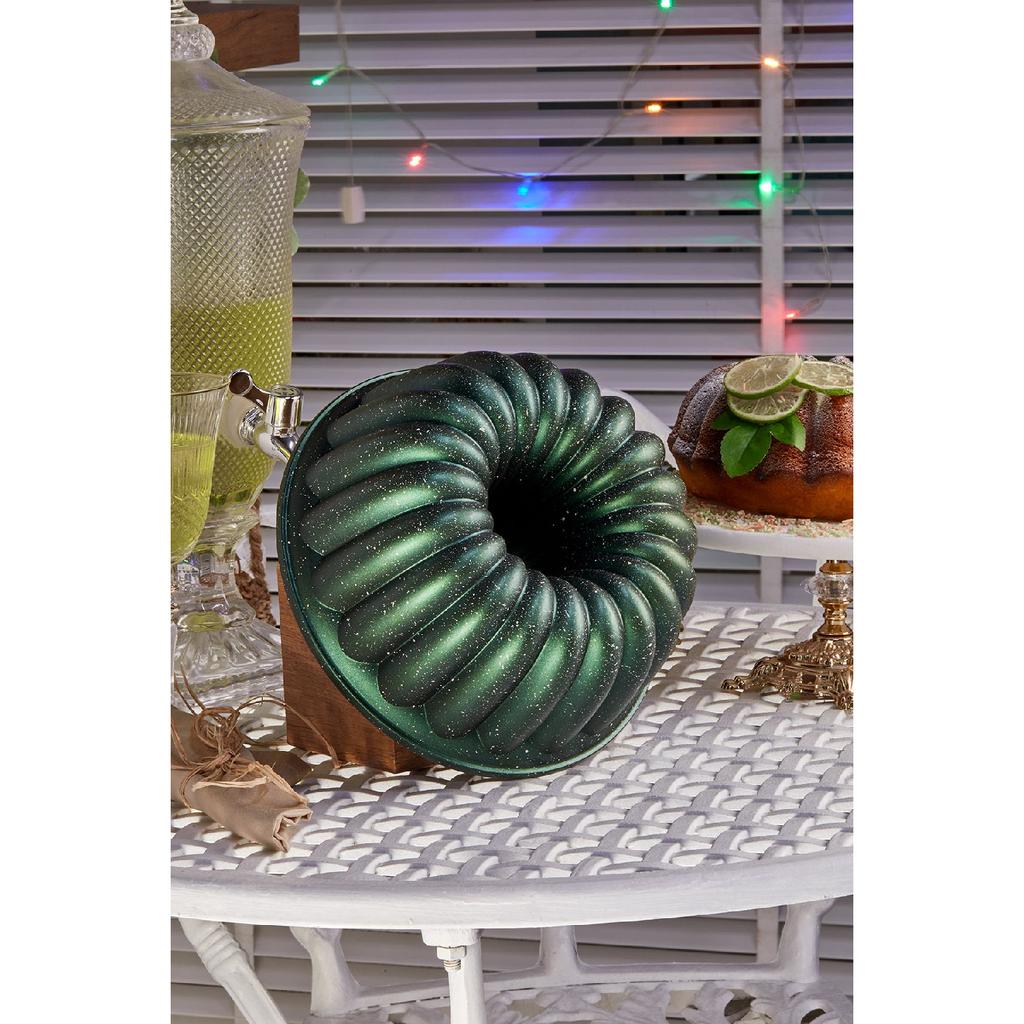 Slice Cast Cake Mold Cherry