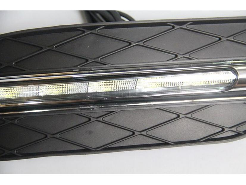 Светодиодные дневные ходовые огни для Mercedes B-Class W245 (B150/B170/B180/B200)