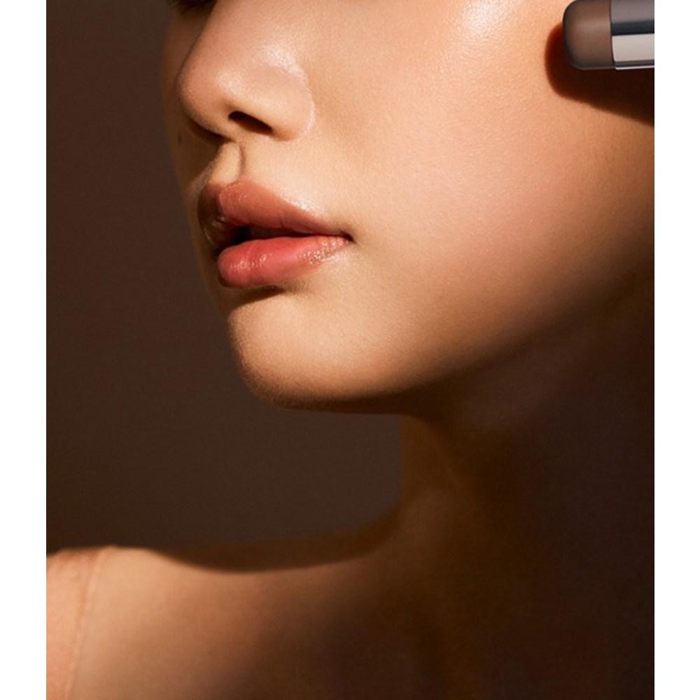Glint Sheer Bronzer Stick 7 г, 02 Smoked, 1 шт.