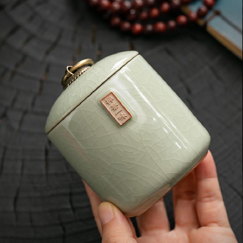 Geyao Ice Crack Tea Pot Portable Ceramic Sealed Pot Home Pu 'er Tea Storage Tank Tea Set Accessories Living Room Decoration