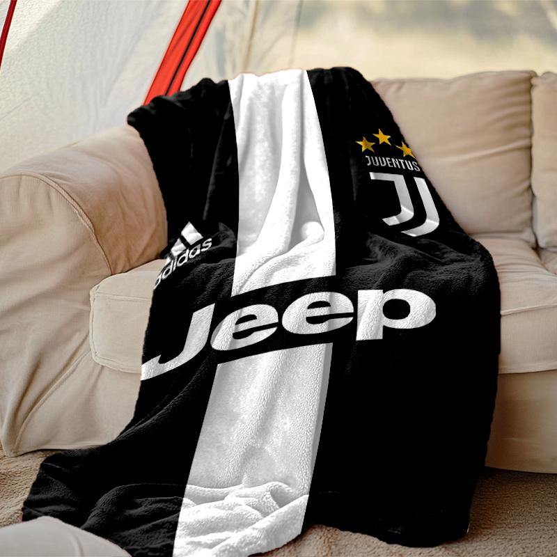 1pc Juventus Football Club Blanket, Cozy Valentine's Day Blanket, Multi-functional Nap Blanket Available Throughout the Four Seasons