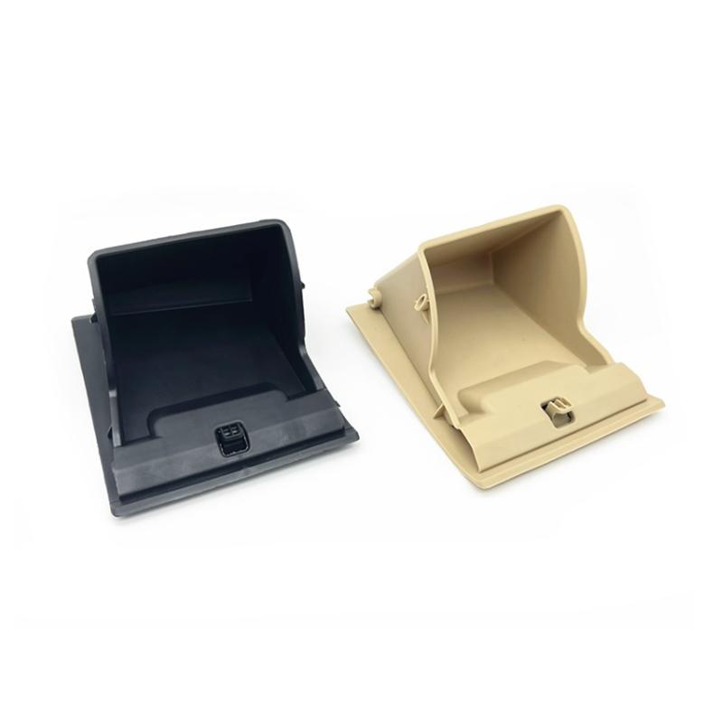 Салон автомобиля, приборная панель, нижний левый ящик для хранения водительских прав, боковой ящик для монет, бардачок для Toyota Camry 8th