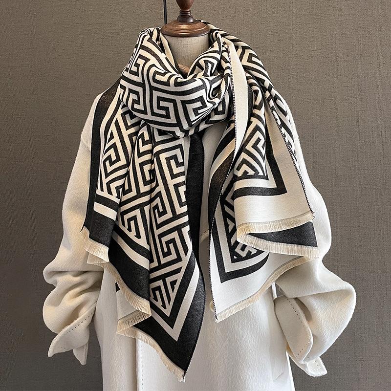 Winter New 2023 Cashmere Fashion Warm Scarf, Student Couple Air Conditioned Shawl