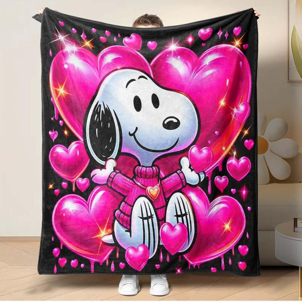 Cute Snoopy print soft and warm blanket, perfect for naps, sofas, beds, camping trips, the office, birthday and holiday gifts.