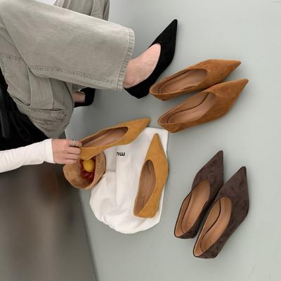 2025 новые замшевые тонкие мягкие подошвы удобные остроносые туфли на плоской подошве простые с неглубоким вырезом на низком каблуке женские туфли