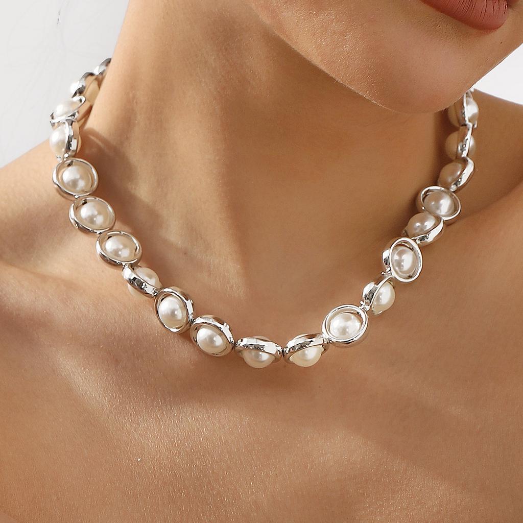 Tooxika Temperament Pearl Collarbone Chain Retro Elegant Bridal Wedding Necklace Women