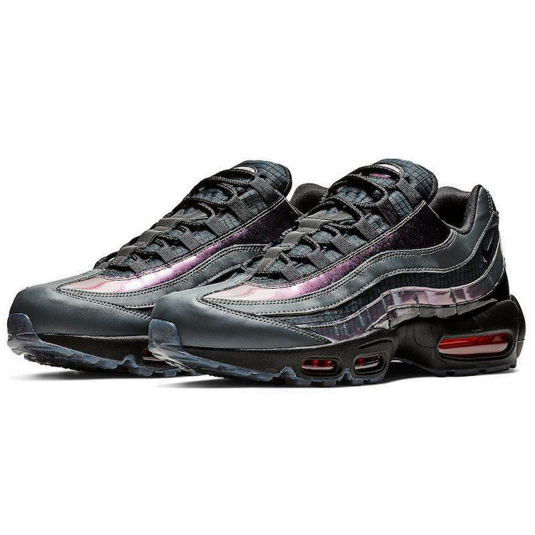 Nike Air Max 95 LV8 Черный AO2450-001