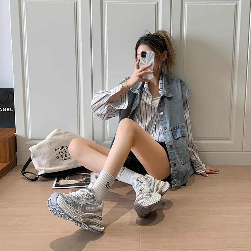 Ins Korean Version of the New Dad Shoes for Women 2025 Autumn Student Sports Running Shoes Casual Platform Heightening Shoes BL01