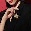 Golden High-End Women'S Delicate Flowers, Sparkling S, Redbud Anti-Light Brooches
