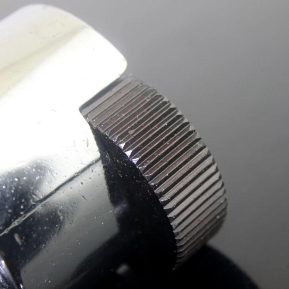 Silver Finish Nut Extractor Steel Material Bolt Extractor Removing Stripped Screws
