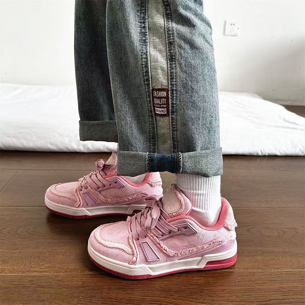 Fashion 2025 New Casual Women's Sneakers Popular Niche Vintage Skateboard Spring Autumn All Match Shoes Couple Style Pink Sneakers