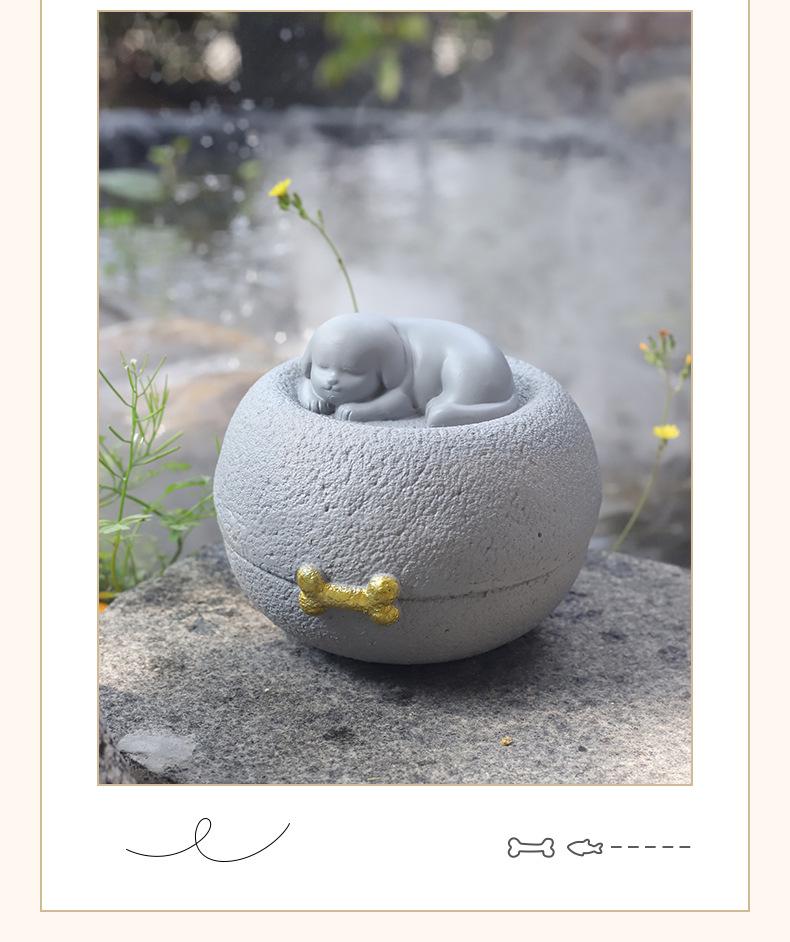 Pet Memorial Resin Urn for Cat and Dog Cremation Ash Storage
