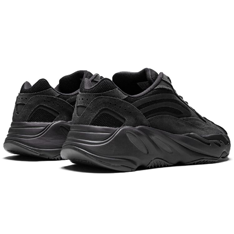 Adidas Originals Yeezy Boost 700 V2 Vanta Unisex Sneakers Black FU6684-2019