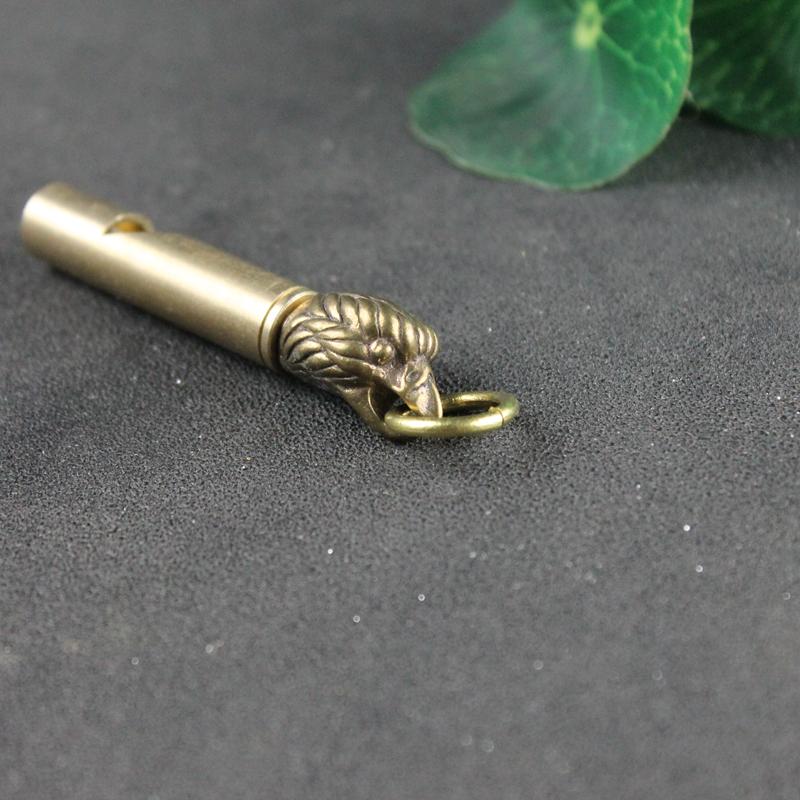 Copper Wild Boar Rhino Eagle Boa Lion Wolf Kirin Lizard Keychain Pendants Outdoor Referee Whistle Vintage Wild Survival Whistles