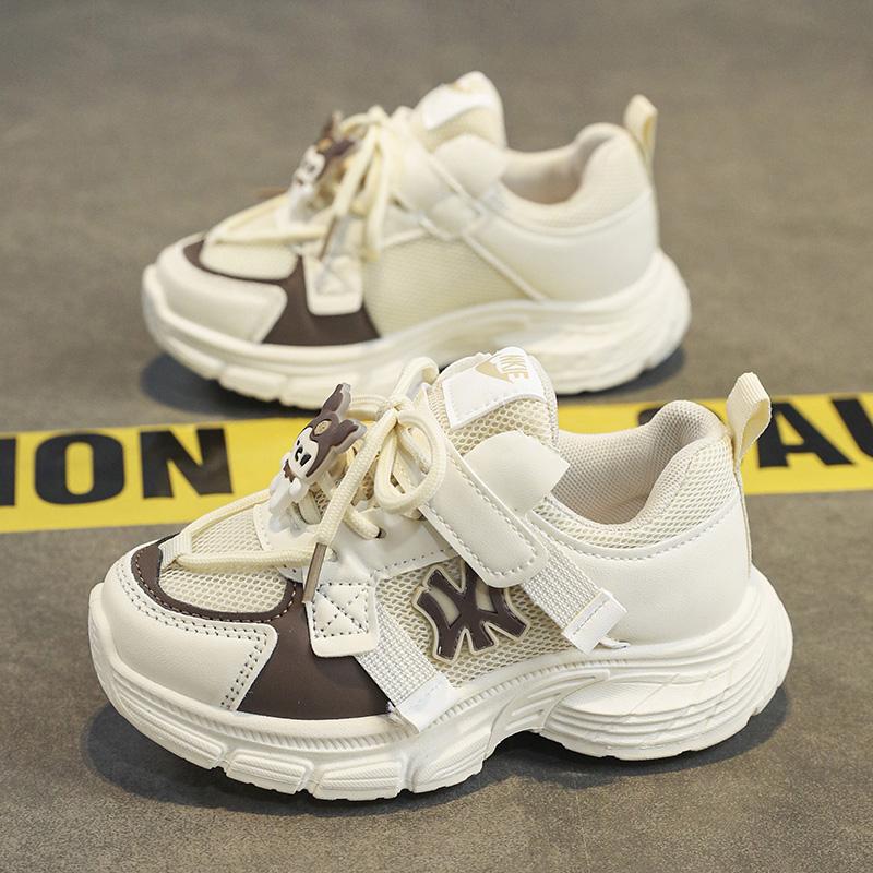 Детская мода Four Seasons Дышащая повседневная обувь для детей Бег Спорт Студенты Девочки Трендовые удобные кроссовки для спортзала