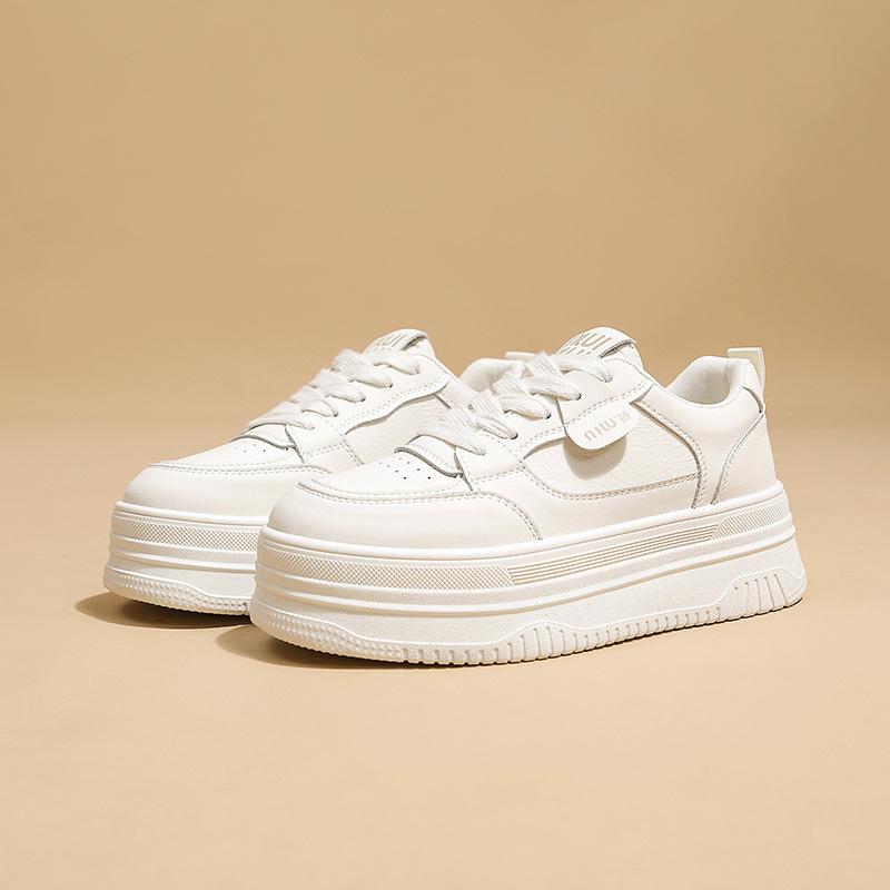 Маффины на толстой подошве маленькие белые туфли женские 2025 новые маленькие туфли для увеличения роста и похудения с круглым носком на шнуровке повседневные спортивные кеды