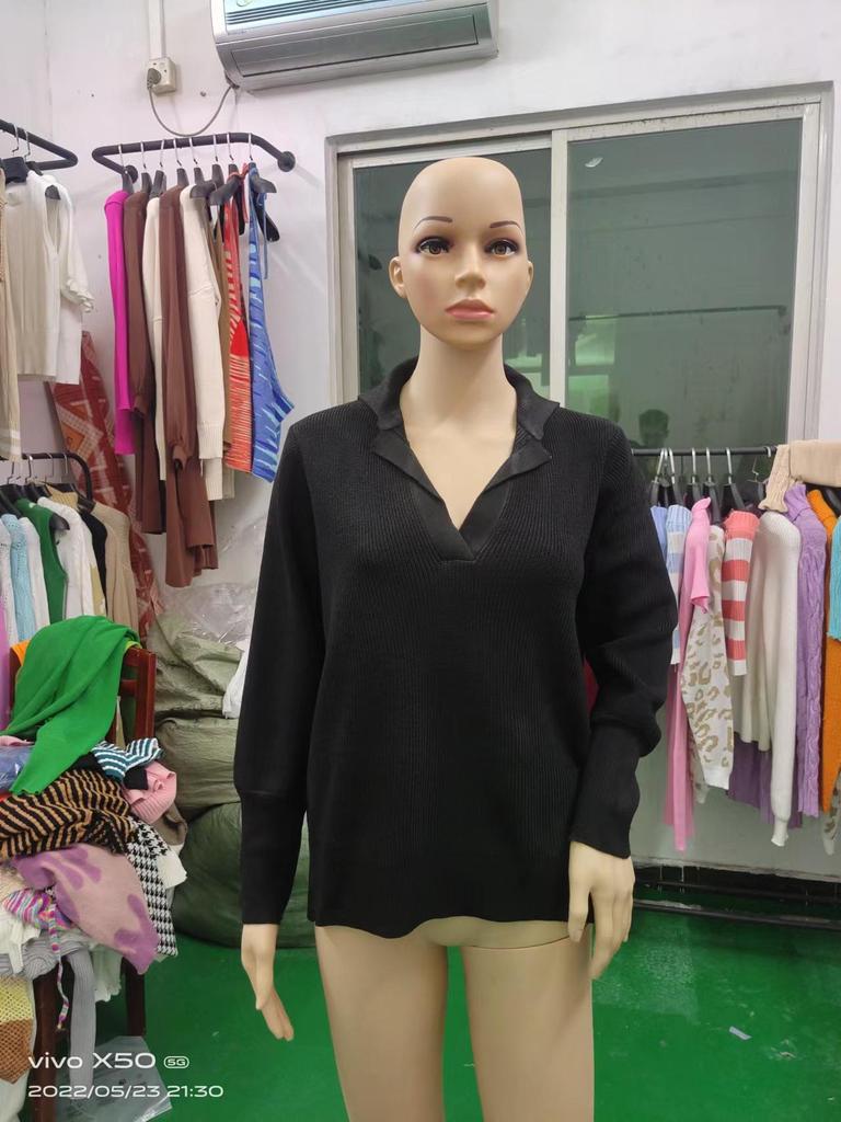 Женский зеленый вязаный свитер с воротником-поло 2024 года, осень/зима