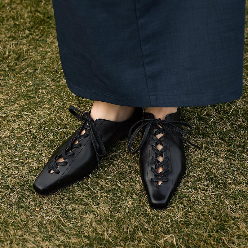 Мода 2025 Горячая Распродажа Модные Туфли-лодочки из Натуральной Кожи на Низком Каблуке на Шнуровке Женские Повседневные Балетки для Ежедневной Ходьбы Молодежные Повседневные Весенне-Осенние Черные Туфли