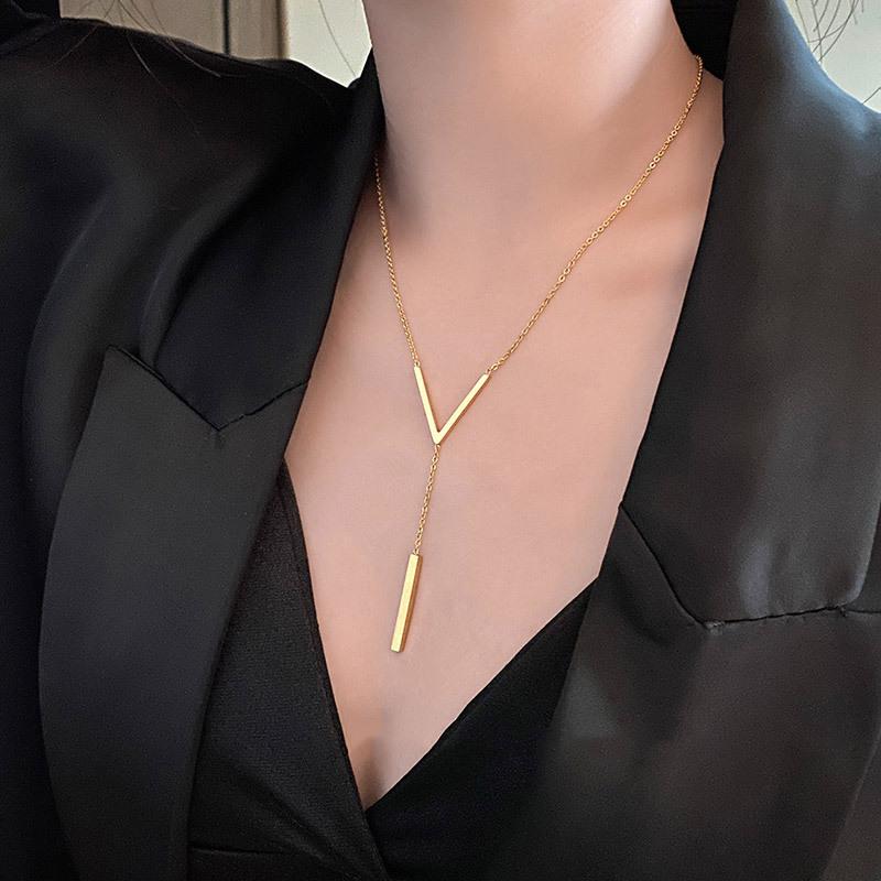 New V-shaped Long Sexy Clavicle Necklace Gold Colour Chain Necklace Choker for Women 2023 Fashion Jewelry Party Gifts