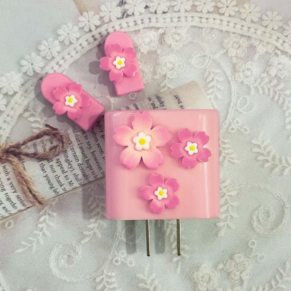 3D Pink Flower Cable Charger Protector Cover For Iphone 11 15 14 13 Pro Max 18W 20W Charger Data Line Protective Sleeve