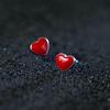 Милые маленькие серьги-гвоздики в форме красного персикового сердца размером 6 мм * 5 мм для женщин, девочек и детей